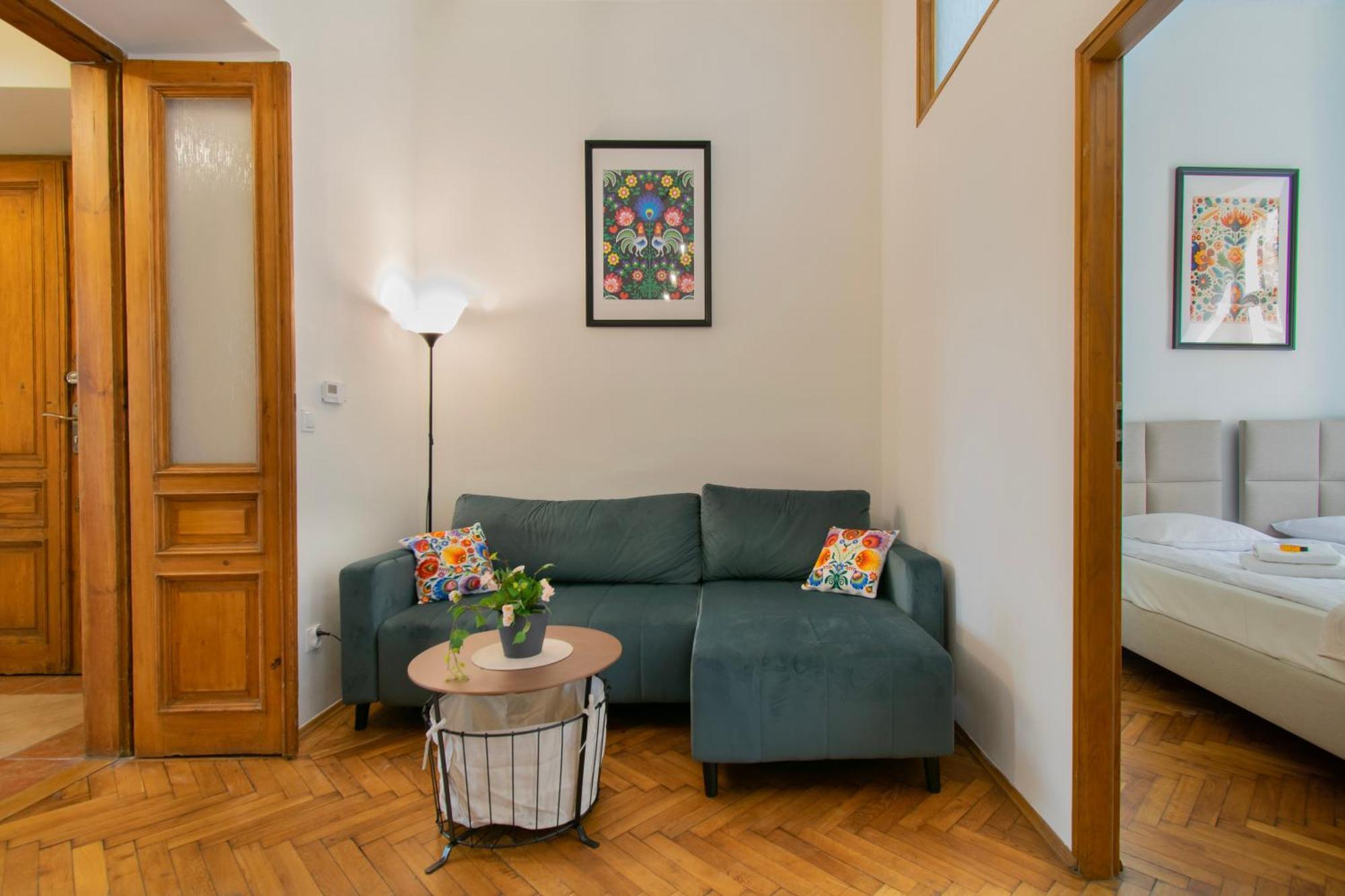 Ground Floor Family Apartment Краків Екстер'єр фото